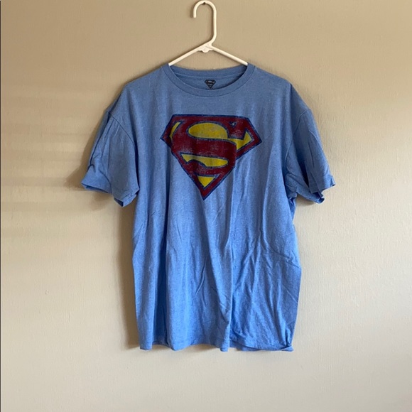 Superman Tee - Size XL - Picture 1 of 1